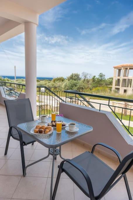 Spiros House Apartment Svoronata Ngoại thất bức ảnh