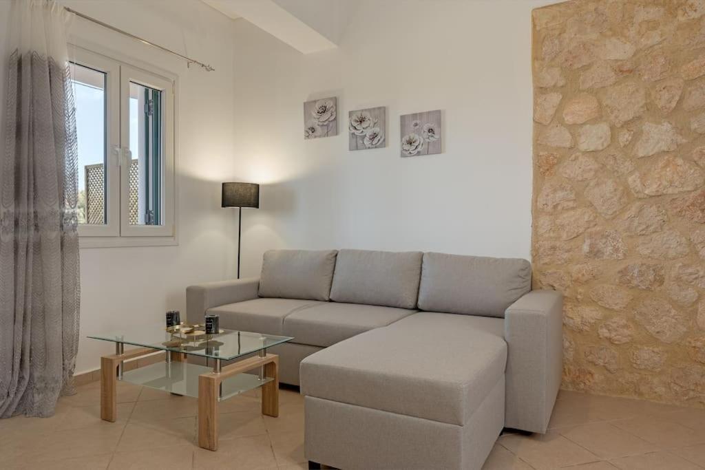 Spiros House Apartment Svoronata Ngoại thất bức ảnh