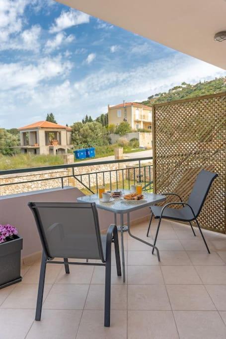 Spiros House Apartment Svoronata Ngoại thất bức ảnh