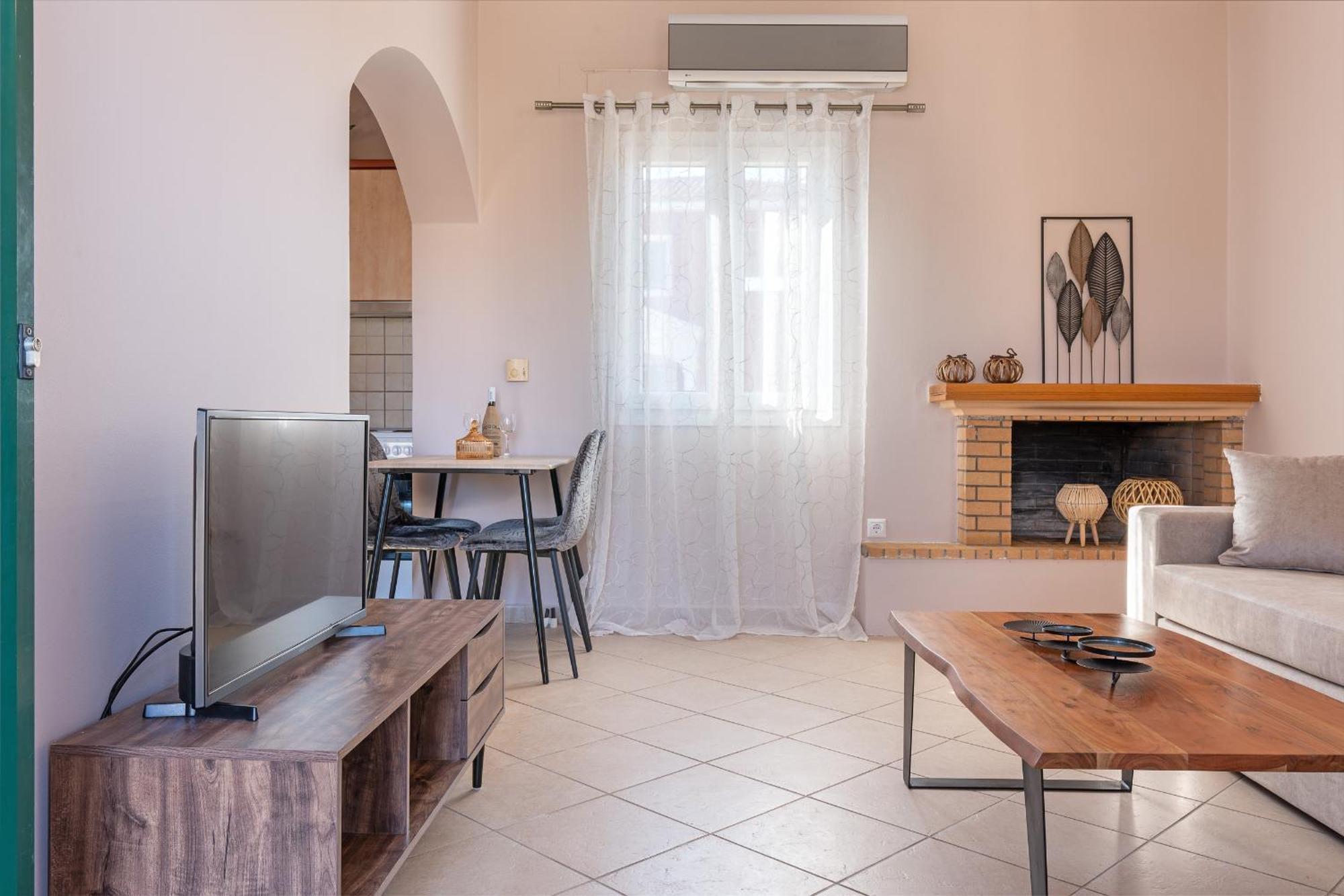 Spiros House Apartment Svoronata Ngoại thất bức ảnh